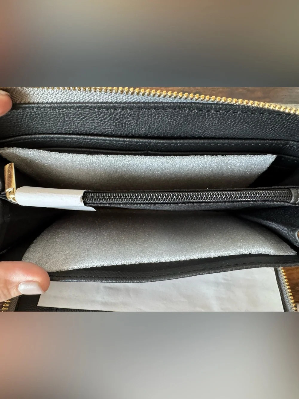 Betsey Johnson Gray Zip Around Wristlet Wallet NWOT Gold Hardware